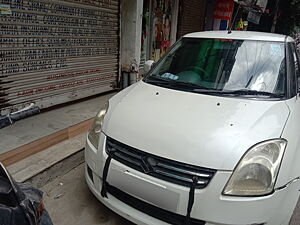 Second Hand Maruti Suzuki Swift DZire LXi in Delhi