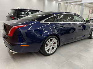 Second Hand जैगुवार xj 5.0 पेट्रोल in बैंगलोर