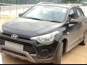 Second Hand Hyundai i20 Active 1.2 Base in Bhubaneswar