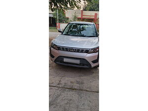 Second Hand Mahindra XUV300 1.5 W6 [2019-2020] in Udaipur