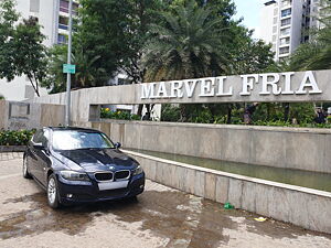 Second Hand BMW 3-Series 320i Sedan in Pune