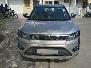 Second Hand महिंद्रा xuv300 W6 1.2 पेट्रोल [2019] in भोपाल