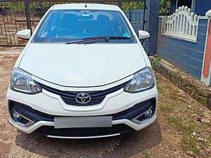 Second Hand Toyota Etios 1.2 G in North Goa