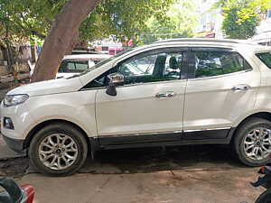 Second Hand Ford Ecosport Titanium 1.5L TDCi in Delhi