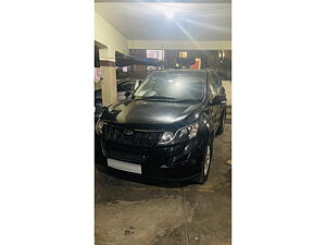 Second Hand Mahindra XUV500 W4 in Hyderabad