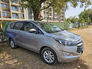 Second Hand Toyota Innova Crysta 2.4 V Diesel in Ahmedabad