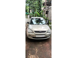 Second Hand Ford Fiesta/Classic LXi 1.6 in Mumbai