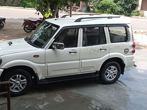 Second Hand Mahindra Scorpio VLX 2WD Airbag Special Edition BS-IV in Rae Bareli