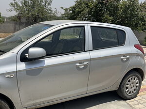 Second Hand Hyundai i20 Magna 1.2 in Pehowa