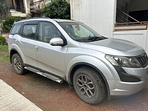 Second Hand Mahindra XUV500 W6 in Wardha