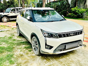 Second Hand మహీంద్రా XUV300	 1.5 w8 (o) ఎఎంటి [2019-2020] in పాద్రౌన