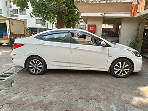 Second Hand Hyundai Verna Fluidic 1.6 VTVT SX in Mumbai