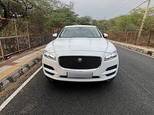 Second Hand Jaguar F-Pace Prestige in Delhi