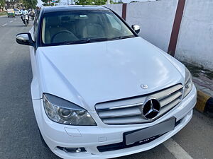 Second Hand Mercedes-Benz C-Class 220 CDI Elegance AT in Lucknow