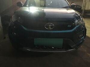 Second Hand Tata Nexon EV XZ Plus LUX in Mumbai