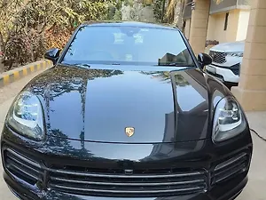 Second Hand Porsche Cayenne Platinum Edition in Rajkot