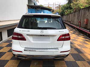 Second Hand मर्सिडीज़ बेंज़ एम-क्लास ml 250 cdi in रत्नागिरी