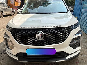 Second Hand MG Hector Plus Sharp Hybrid 1.5 Petrol in Pune