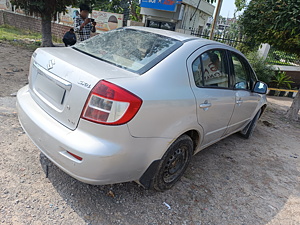 Second Hand మారుతి సుజుకి sx4 vxi in మధుర