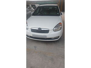 Second Hand Hyundai Verna VGT CRDi SX ABS in Sunam