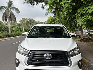 Second Hand Toyota Innova Crysta GX 2.4 7 STR in Kharar