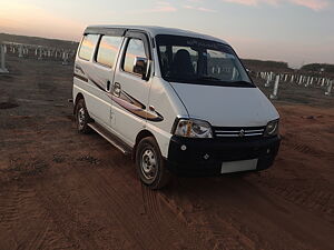 Second Hand Maruti Suzuki Eeco 5 STR WITH A/C+HTR CNG [2013-2017] in Bhuj