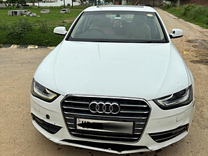 Second Hand Audi A4 35 TDI Premium Sunroof in Ghaziabad