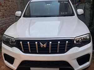 Second Hand Mahindra Scorpio Z6 Diesel MT 2WD 7 STR in Kadapa