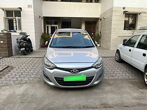 Second Hand Hyundai i20 Magna (O) 1.4 CRDI in Chandigarh