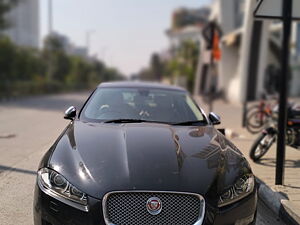 Second Hand Jaguar XF 2.2 Diesel Luxury in Surat