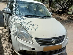 Second Hand Maruti Suzuki DZire ZXi in Delhi