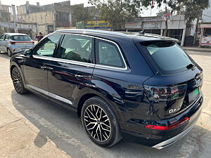 Second Hand Audi Q7 45 TDI Technology Pack in Faridabad