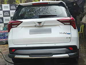 Second Hand महिंद्रा xuv700 AX 5 पेट्रोल एमटी 5 सीटर [2021] in विरार