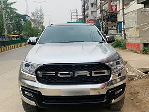 Second Hand Ford Endeavour Trend 3.2 4x4 AT in Bilaspur