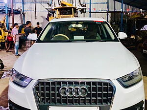 Second Hand Audi Q3 2.0 TDI quattro Dynamic in Kolkata