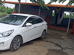 Second Hand Hyundai Verna Fluidic 1.4 CRDi in Solapur