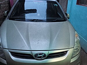 Second Hand Hyundai i20 Asta 1.2 (O) in Shivpuri