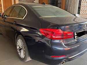 Second Hand BMW 5-Series 520d Luxury Line in Ankleshwar