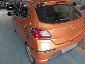 Second Hand Tata Tiago Revotron XZ in Kolkata