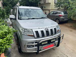 Second Hand மஹிந்திரா  tuv300 t8 in ஹைதராபாத்