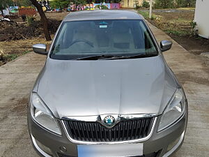 Second Hand Skoda Rapid Elegance 1.6 MPI MT [2011-2014] in Latur