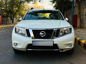 Second Hand Nissan Terrano XL (D) in Solapur