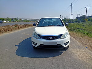 Second Hand Tata Zest XMS Diesel Anniversary LE in Navsari