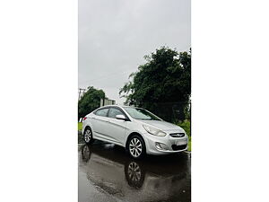 Second Hand Hyundai Verna Fluidic 1.4 CRDi EX in Jabalpur