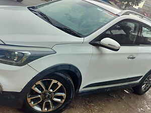 Second Hand हुंडई i20 एक्टिव 1.4 sx in नजीबाबाद