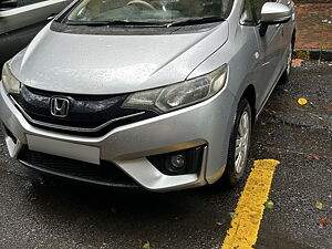 Second Hand Honda Jazz SV Petrol in Mumbai