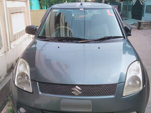 Second Hand Maruti Suzuki Swift VXi in Bhimavaram