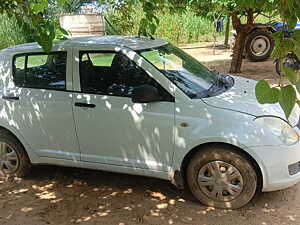 Second Hand Maruti Suzuki Swift LXi 1.2 BS-IV in Sikar