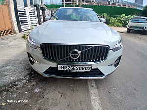 Second Hand वोल्वो xc60 b5 इंस्क्रिप्शन in गुड़गांव