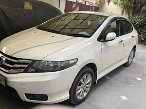 Second Hand Honda City 1.5 V MT in Delhi